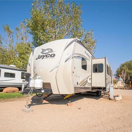摩押Outdoor Glamping Jayco Rv Ok35公寓 外观 照片
