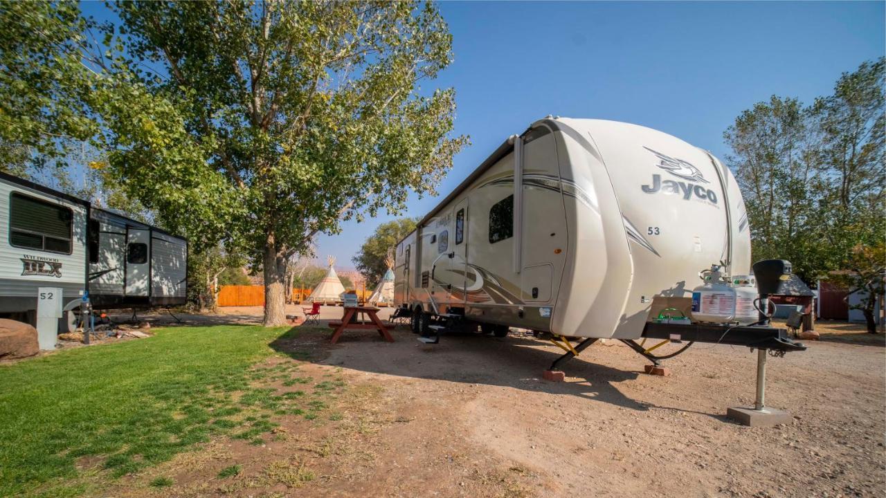 摩押Outdoor Glamping Jayco Rv Ok35公寓 外观 照片